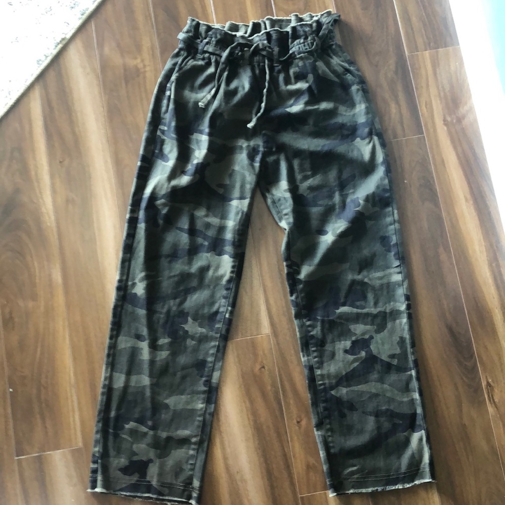Camo paper bag style pants